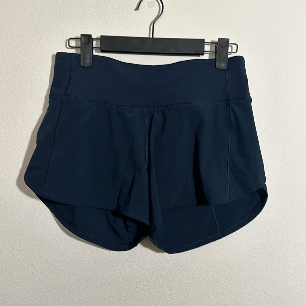 Lululemon Speed Up Mid-Rise Lined Short 4” size 4